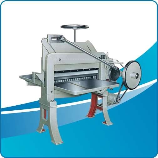 Notebook Cutting Machine